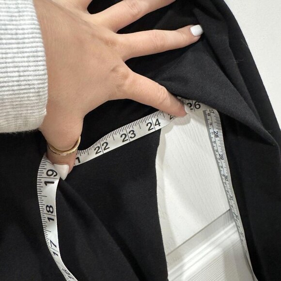 Torrid Black Minimalist Mock Turtleneck Tee-Shirt Dress Size 2 Plus Size‎ - Picture 3 of 5